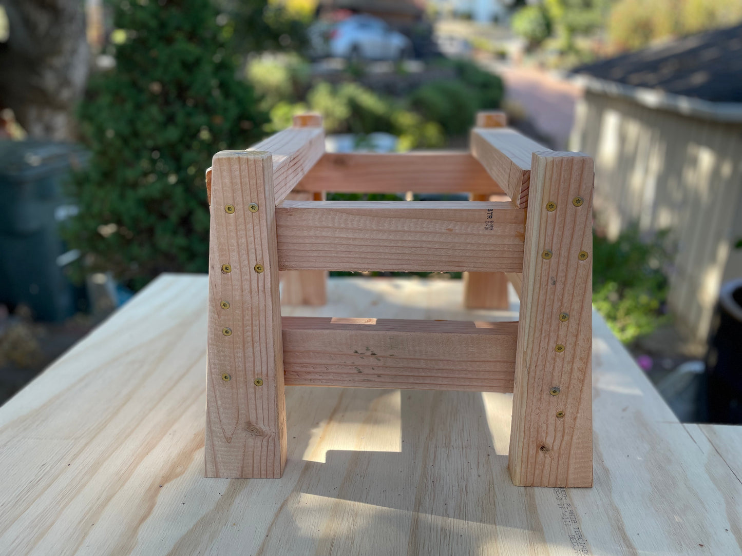 Beehive Stand